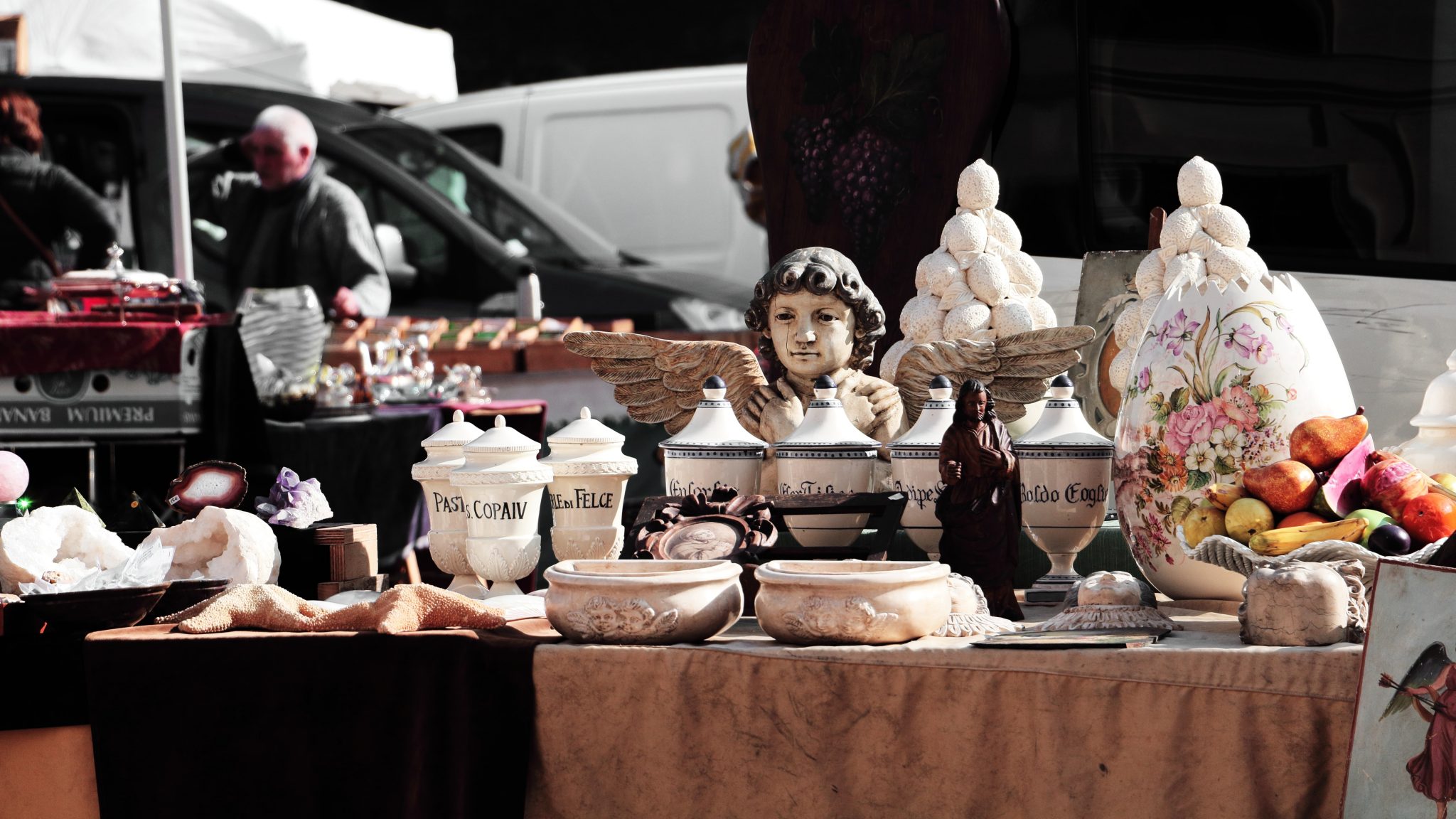 How To Take Your Garage Sale To The Next Level